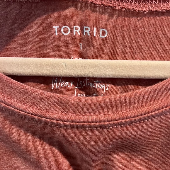 Women’s Torrid Classic Fit Tee NEW WITHOUT TAGS - Picture 3 of 4